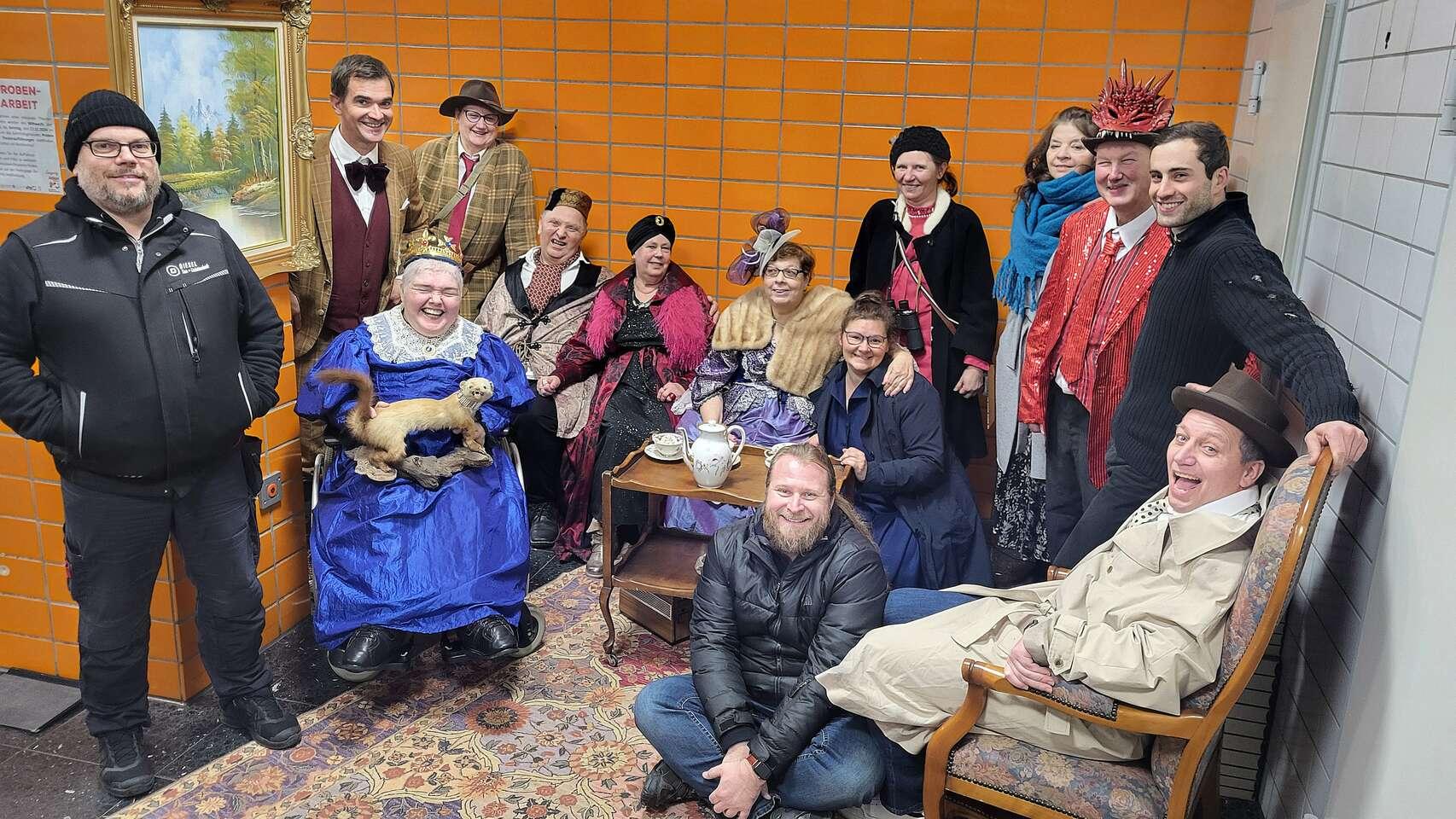 Inklusives Theater er&ouml;ffnete eine mystische Parallelwelt im Wei&szlig;enburger Bahnhof