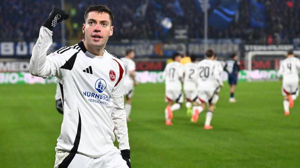 ... und trifft in der 51. Minute zum 2:1 für den Club.