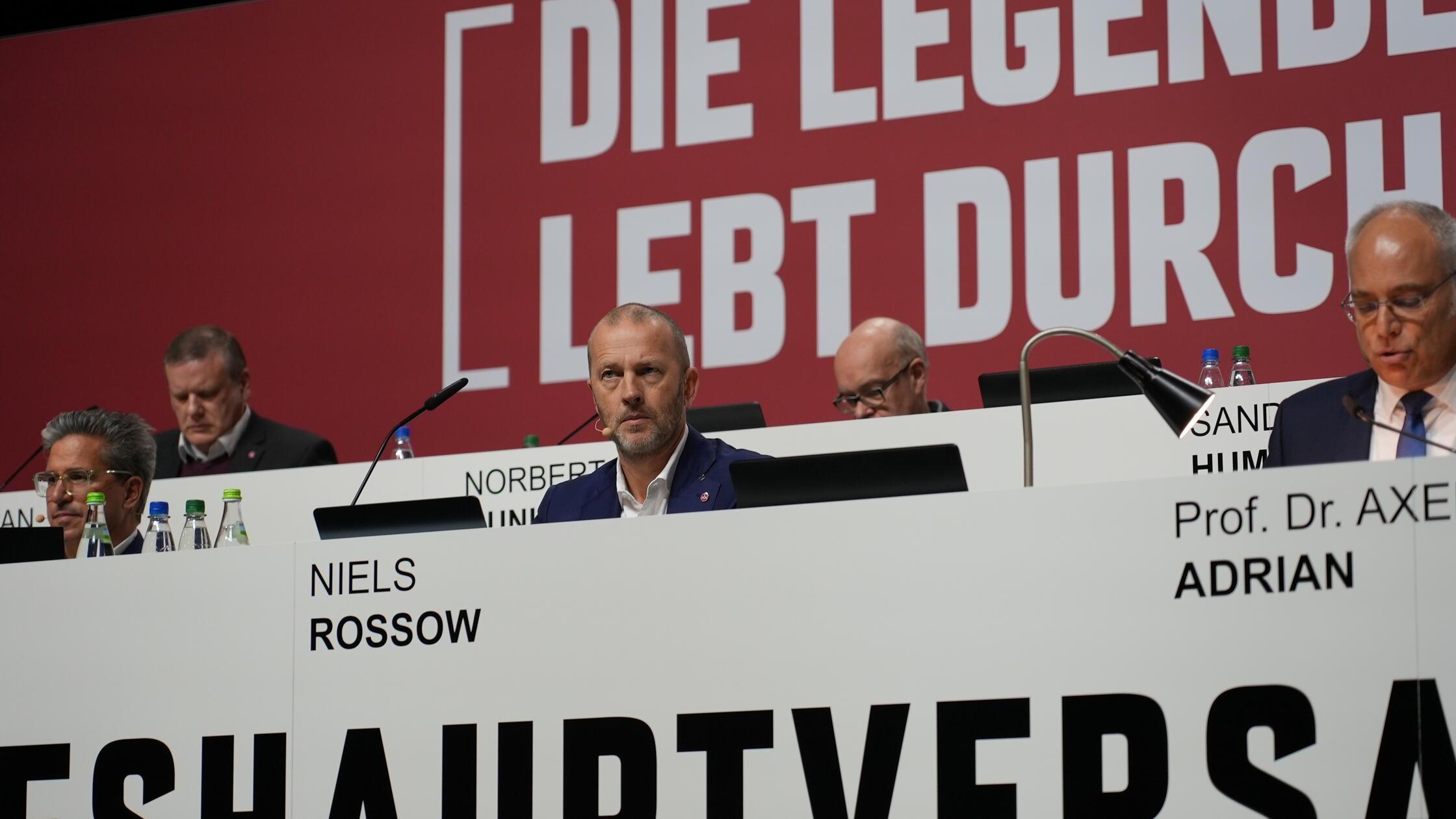 ...und Vorstand Niels Rossow, der seit dem Sommer nicht mehr für die Finanzen zuständig ist.