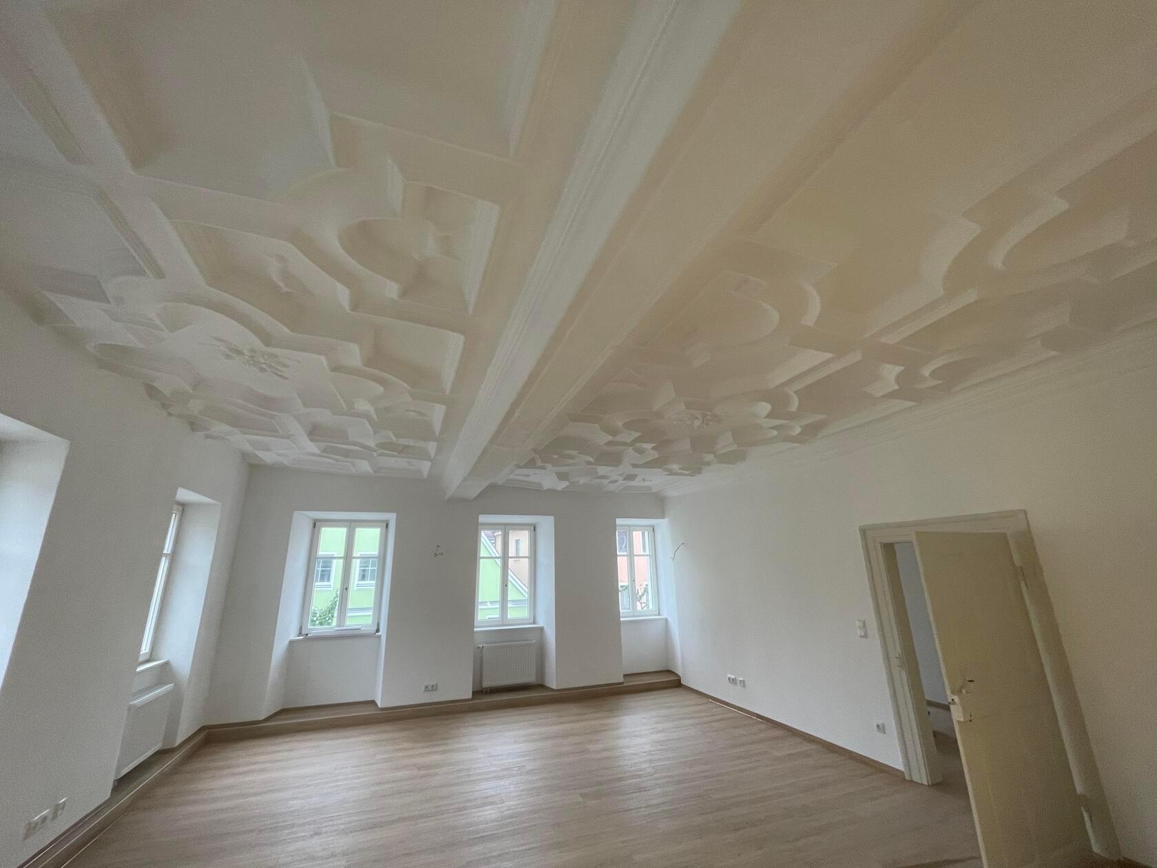 Strauss Haus Haupthaus Wohnungen 1. Etage 2024