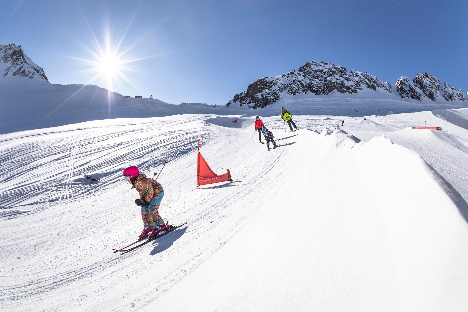 Pisten für Anfänger und Profis bietet das Pitztaler Gletscherskigebiet.