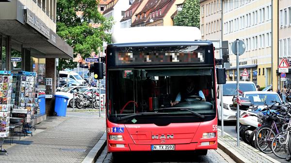 bus_hjw_020625_010