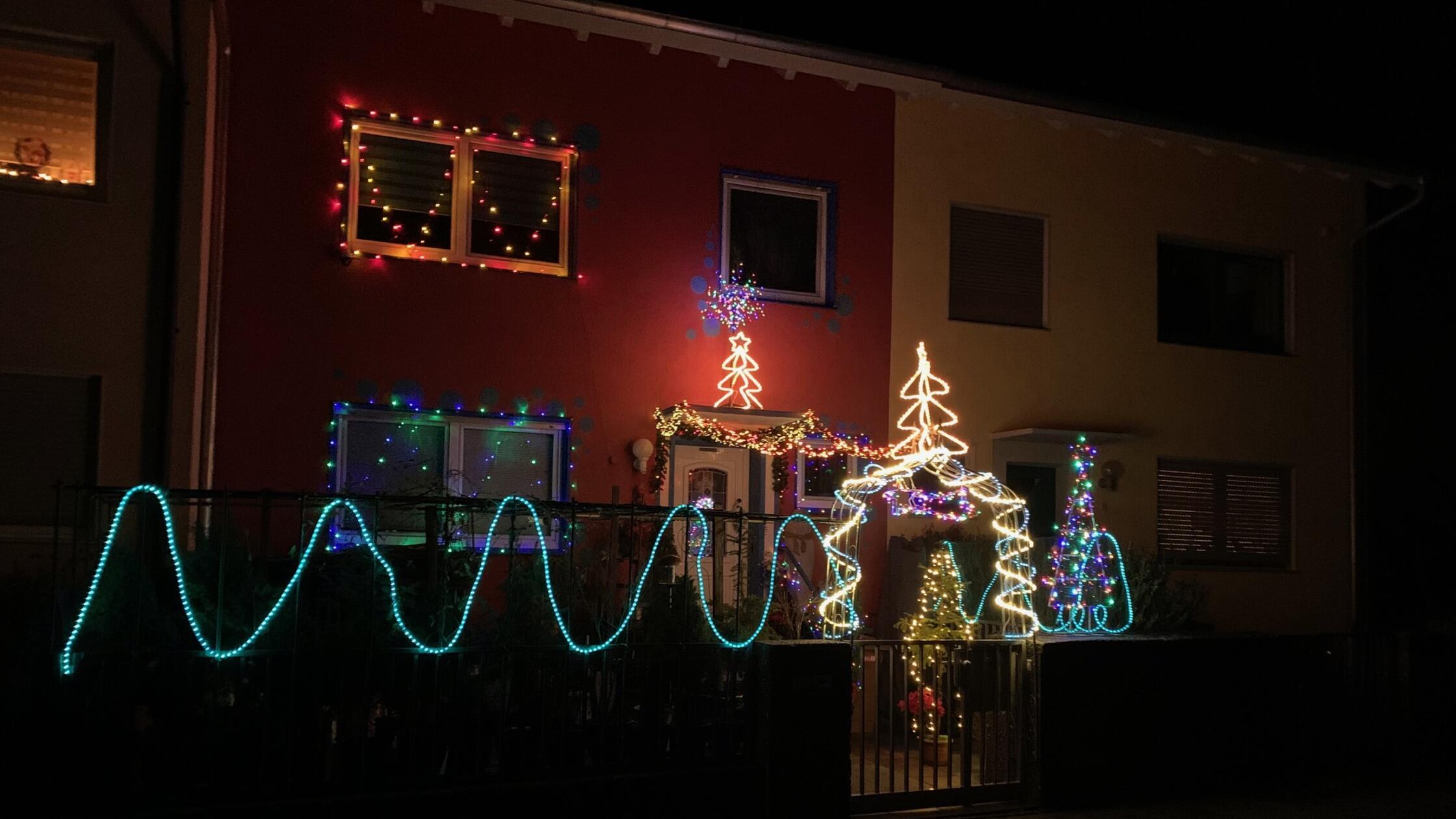Weihnachtshaus, Weihnachtsbeleuchtung