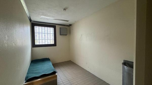 JVA Nürnberg - Sicherheitshaftzelle