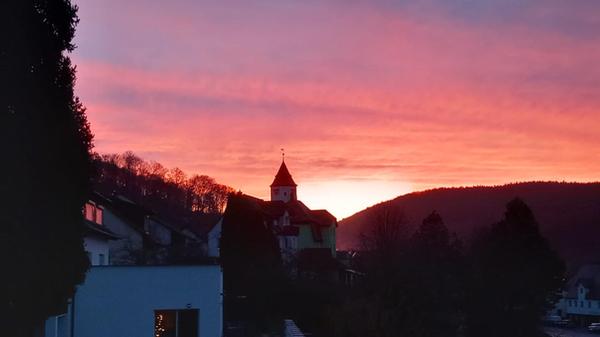 Sonnenaufgang in Pommelsbrunn.