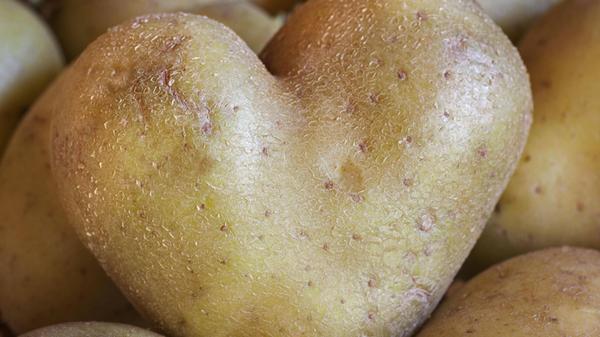 Herzförmige Kartoffel *** Heart-shaped Potato Copy