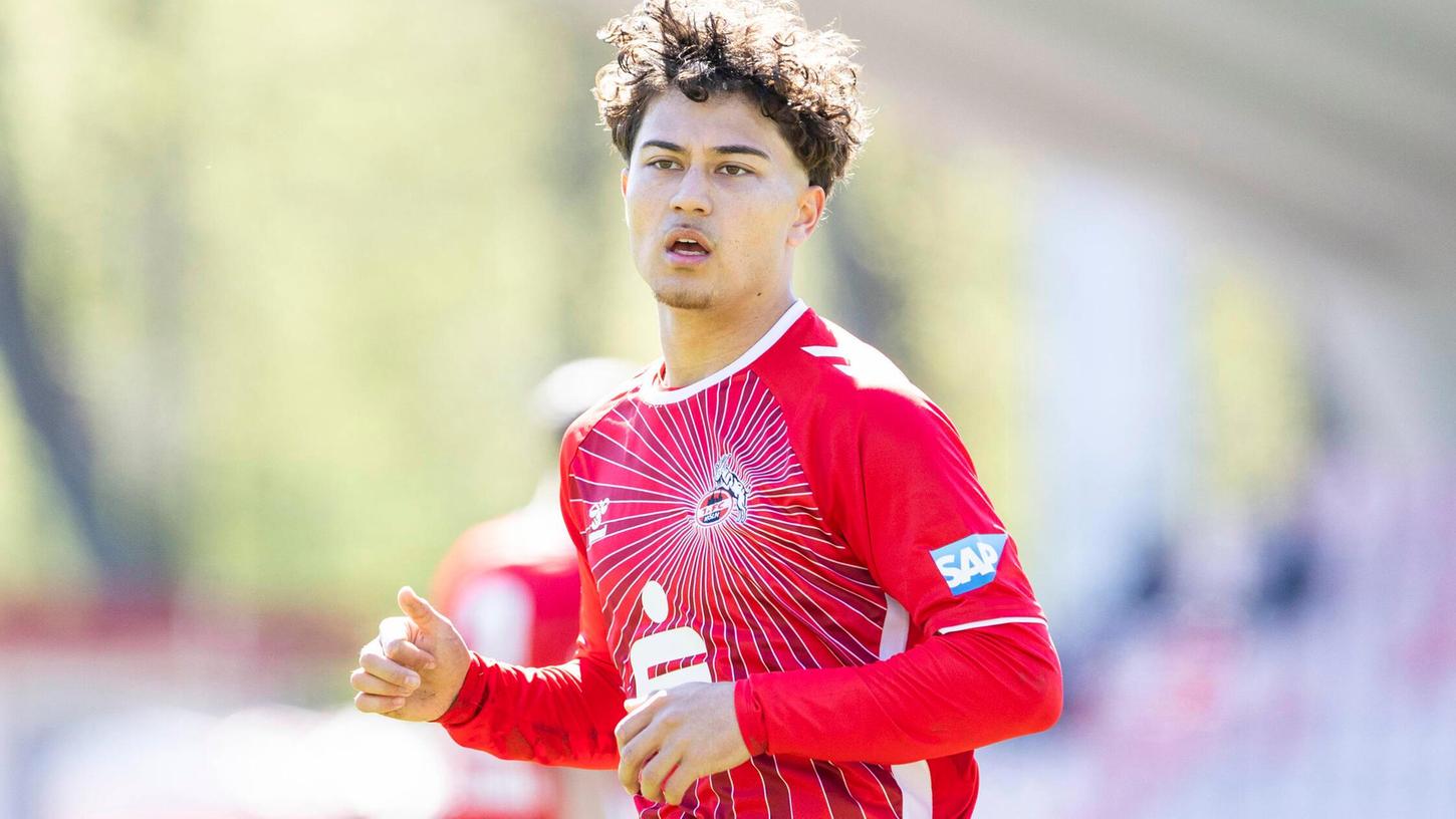 Köln-Talent Justin von der Hitz soll sich Gerüchten zufolge mit dem FCN auf einen Wechsel geeinigt haben. Köln-Talent Justin von der Hitz soll sich Gerüchten zufolge mit dem FCN auf einen Wechsel geeinigt haben.