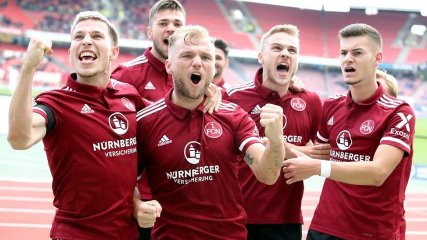 Der 1. FC Nürnberg spielt offenbar mit dem Gedanken, einen alten Bekannten zurück nach Franken zu holen. Der 1. FC Nürnberg spielt offenbar mit dem Gedanken, einen alten Bekannten zurück nach Franken zu holen.
