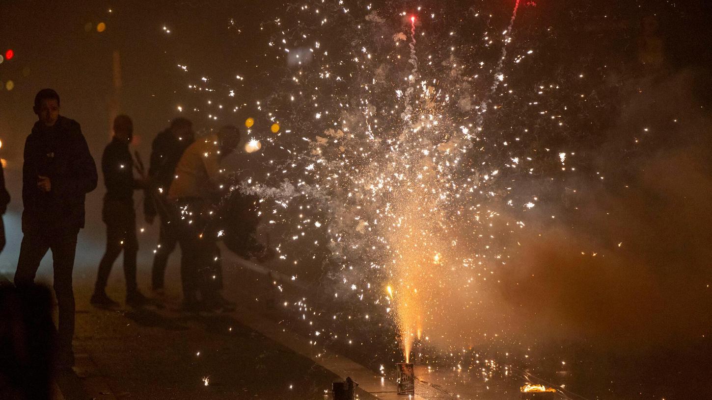 Feuerwerk an Silvester ist für zahlreiche Augenverletzungen verantwortlich. Feuerwerk an Silvester ist für zahlreiche Augenverletzungen verantwortlich.
