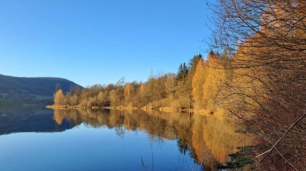Weihnachtsspaziergang am Happurger Stausee.
