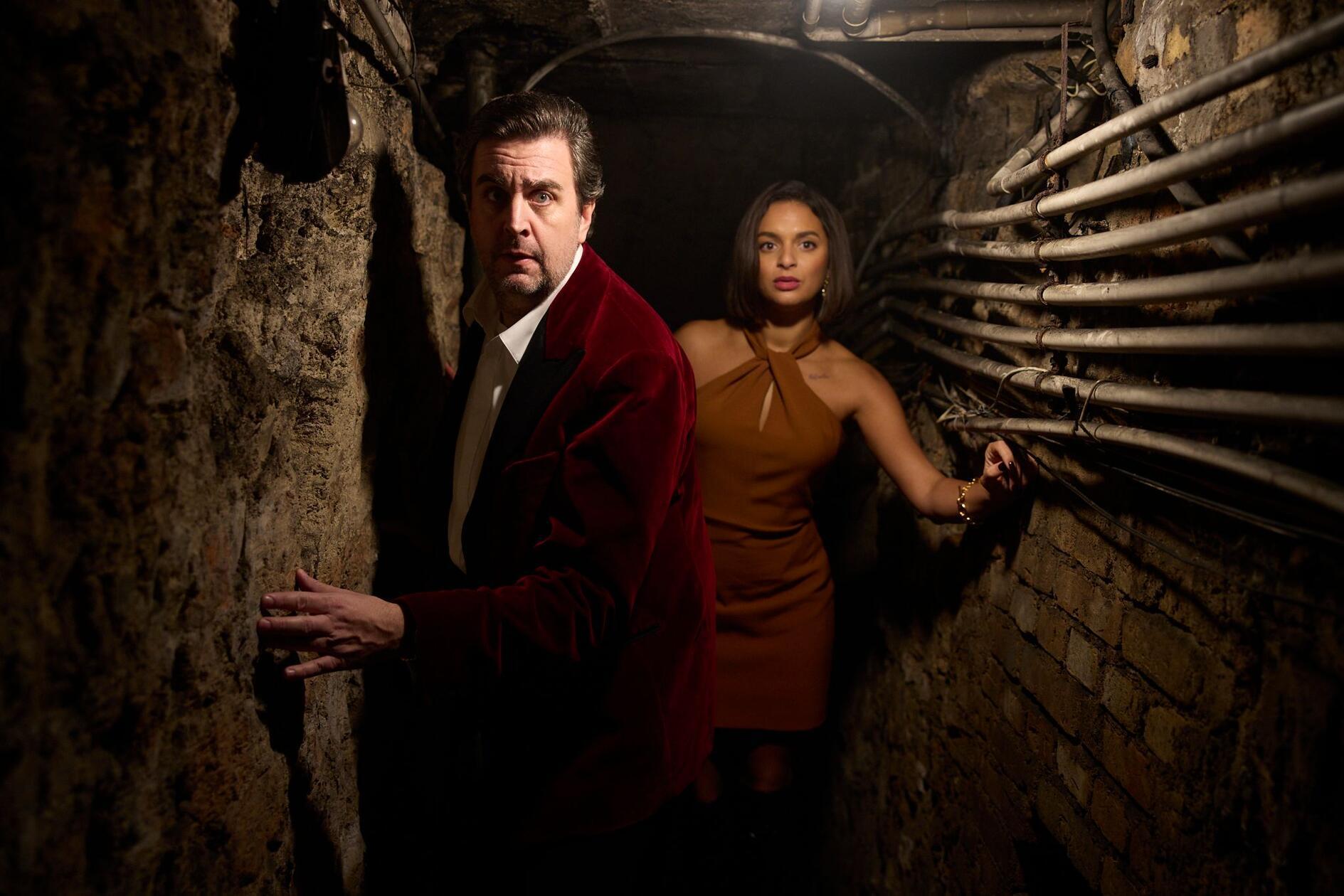 HANDOUT - 17.12.2025, ---: Bastian Pastewka und Ta