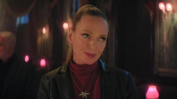 In dem Prime Video-Original "Pretty Lethal - Schön tödlich" entwickelt sich die Fahrt zu einem Tanz-Contest für eine Gruppe Ballerinas zu einem wahren Horror-Trip. Denn nachdem ihr Bus eine Panne im Nirgendwo hat, müssen die Frauen in dem Gasthaus einer ehemaligen Tänzerin (Uma Thurman) übernachten. Streamingstart ist am 25. März.