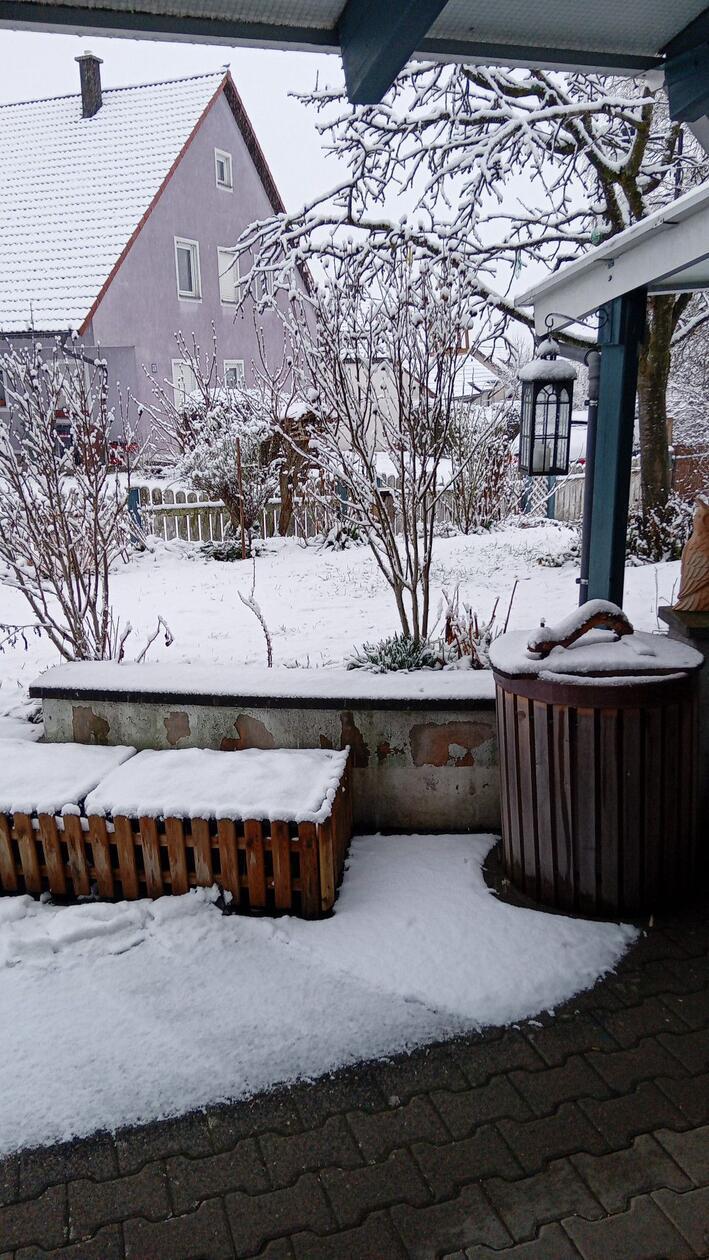 Bis zum Abend kann es in Franken noch schneien.