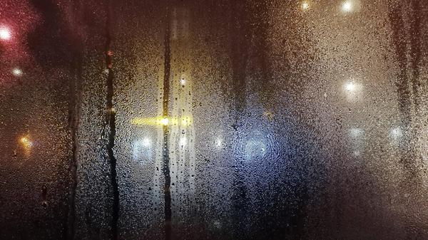 24.01.2022, Berlin - Deutschland. Kondenswasser an