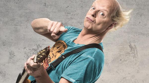 Die Ansbacher Lachnacht startet am Freitag, 10. Januar, in die erste Runde. Atze Bauer, der als Moderator fungiert, begrüßt die drei Comedians Nils Heinrich, Christoph Maul und Christin Jugsch. Ab 20 Uhr hallen in den Ansbacher Kammerspielen laute Lacher durch den Saal. Tickets für die Veranstaltung gibt es ab 28 Euro.