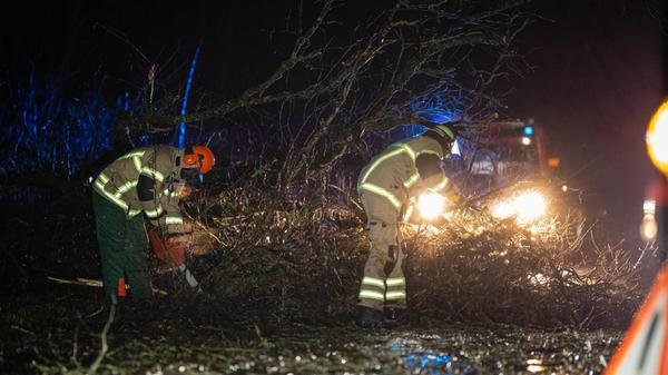 Die Feuerwehr hatte am Donnerstagabend im Landkreis Fürth einiges zu tun.