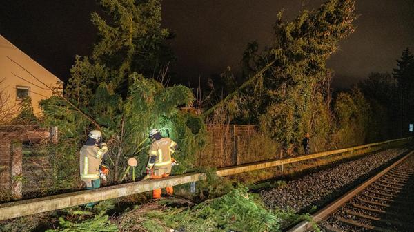 Der Sturm, der am Donnerstagabend über Bayern fegte, hat auch vor der Region nicht Halt gemacht.