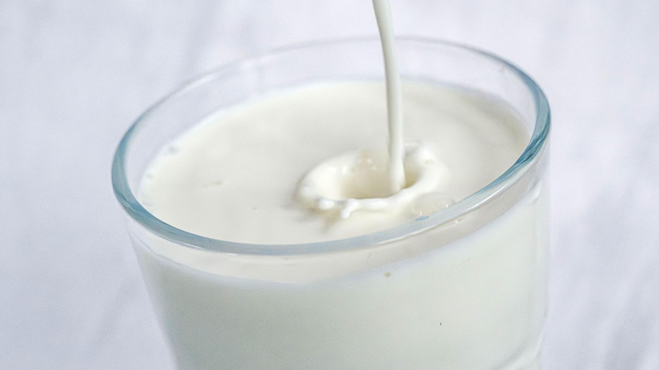 牛乳の摂取は結腸がんのリスクを軽減する可能性がある