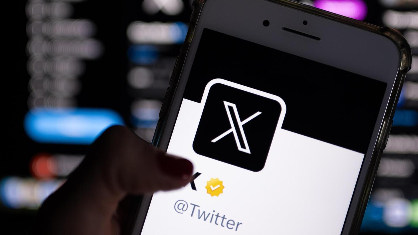 Das Soziale Netzwerk X, früher bekannt als Twitter, hat sich unter seinem neuen Besitzer Elon Musk extrem verändert. Das Soziale Netzwerk X, früher bekannt als Twitter, hat sich unter seinem neuen Besitzer Elon Musk extrem verändert.