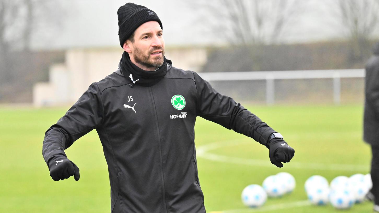 Jan Siewert startet mit seinem Team am Samstag in die Rückrunde. Jan Siewert startet mit seinem Team am Samstag in die Rückrunde.