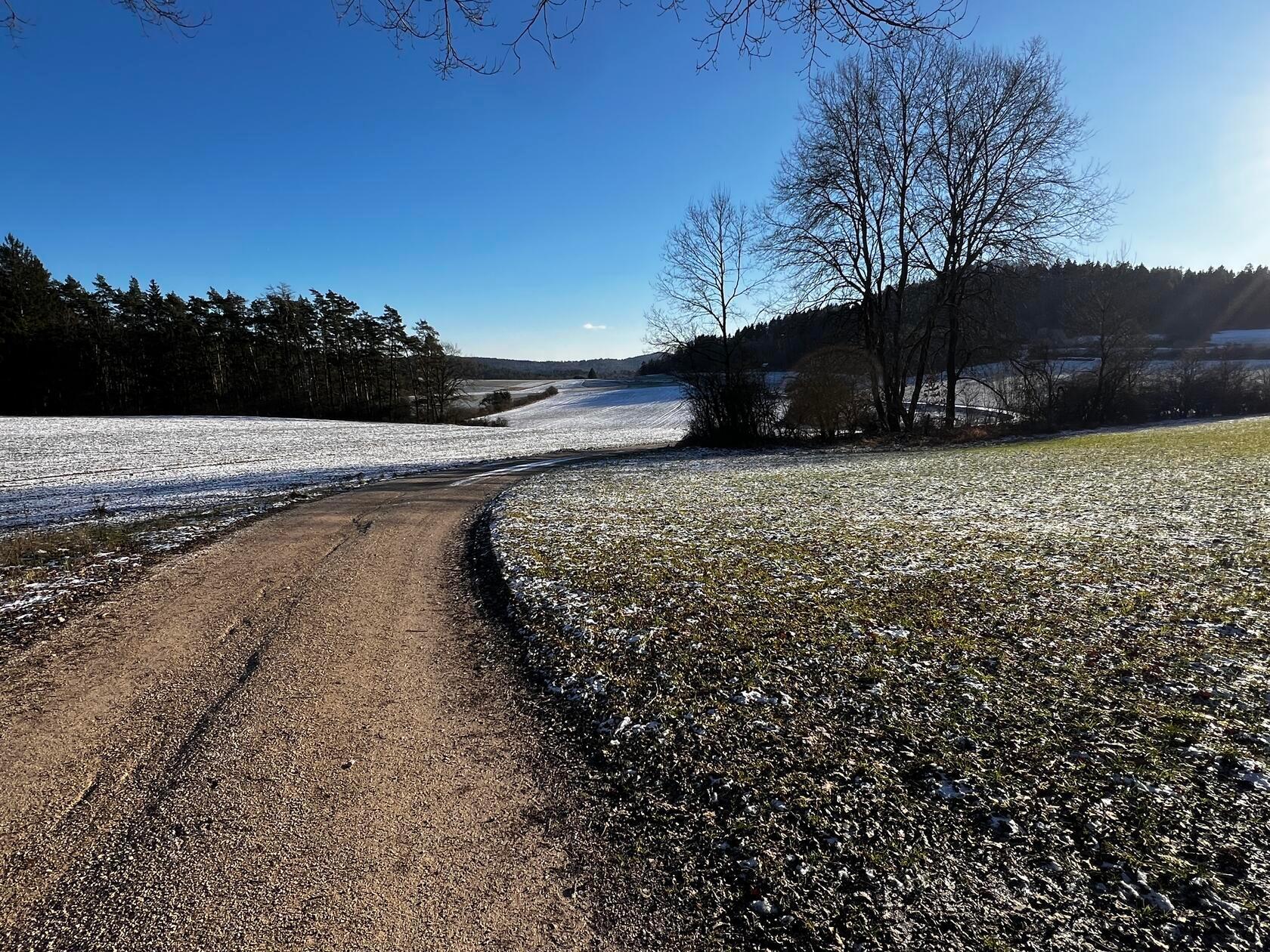 Spaziergang zwischen Vorra und Siglitzberg.