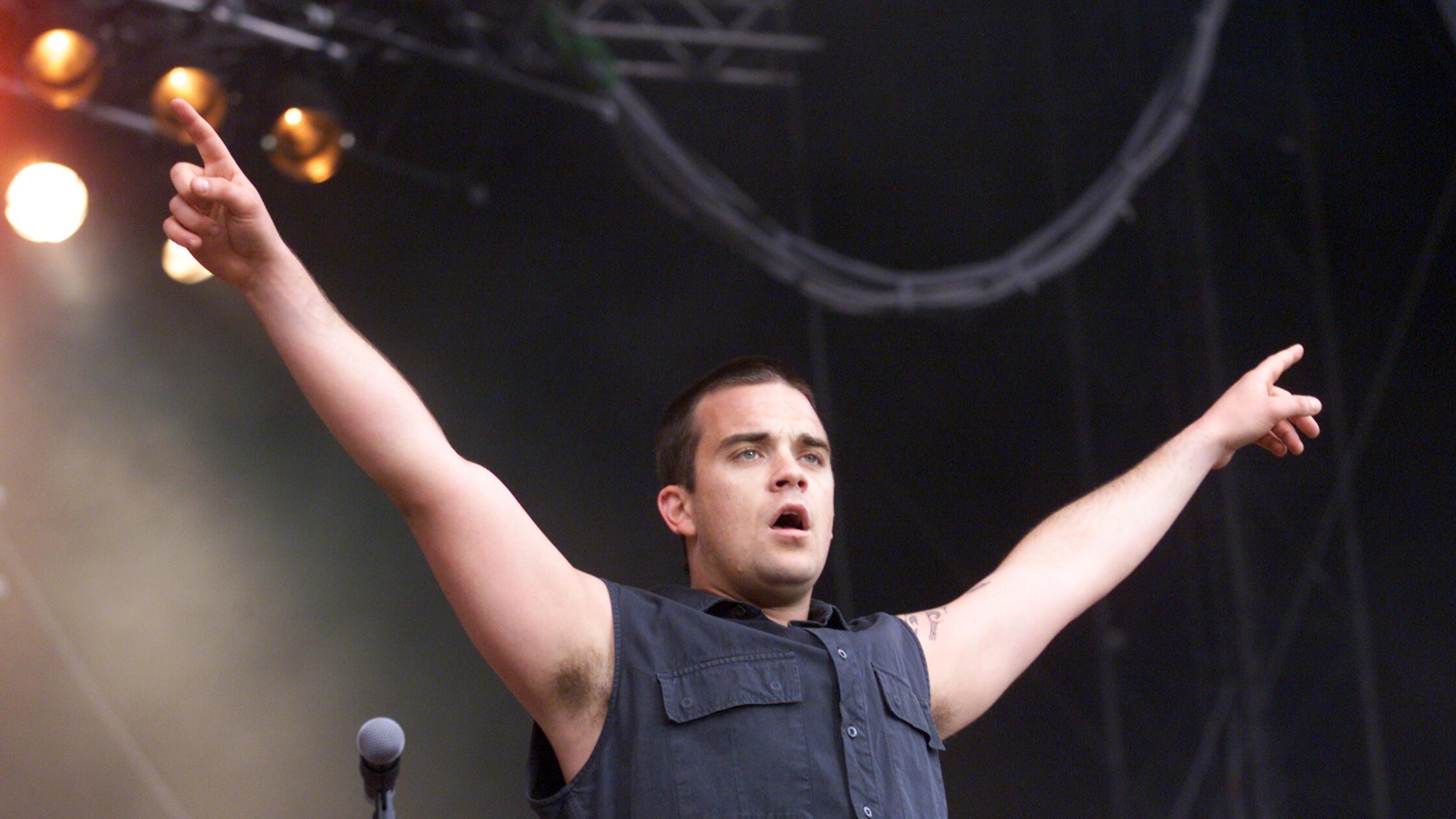 Sang-Robbie-Williams-bei-Rock-im-Park-in-N-rnberg-Deutschland-ber-alles-Eine-Spurensuche
