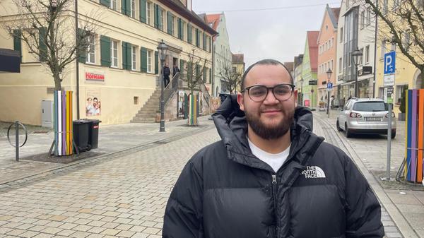 Abdul Qasab 23 Jahre Gunzenhausen Post Marktplatz