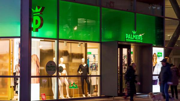 Palmers shop Wien, Vienna Wien Austria 22. Donaust