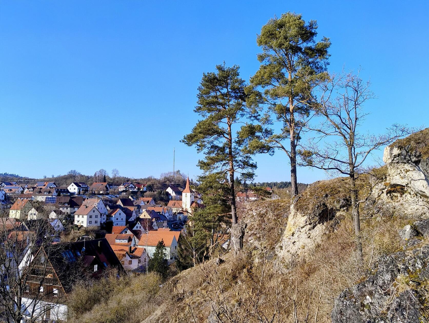 Blick auf Alfeld bei herrlichem Winterwetter.