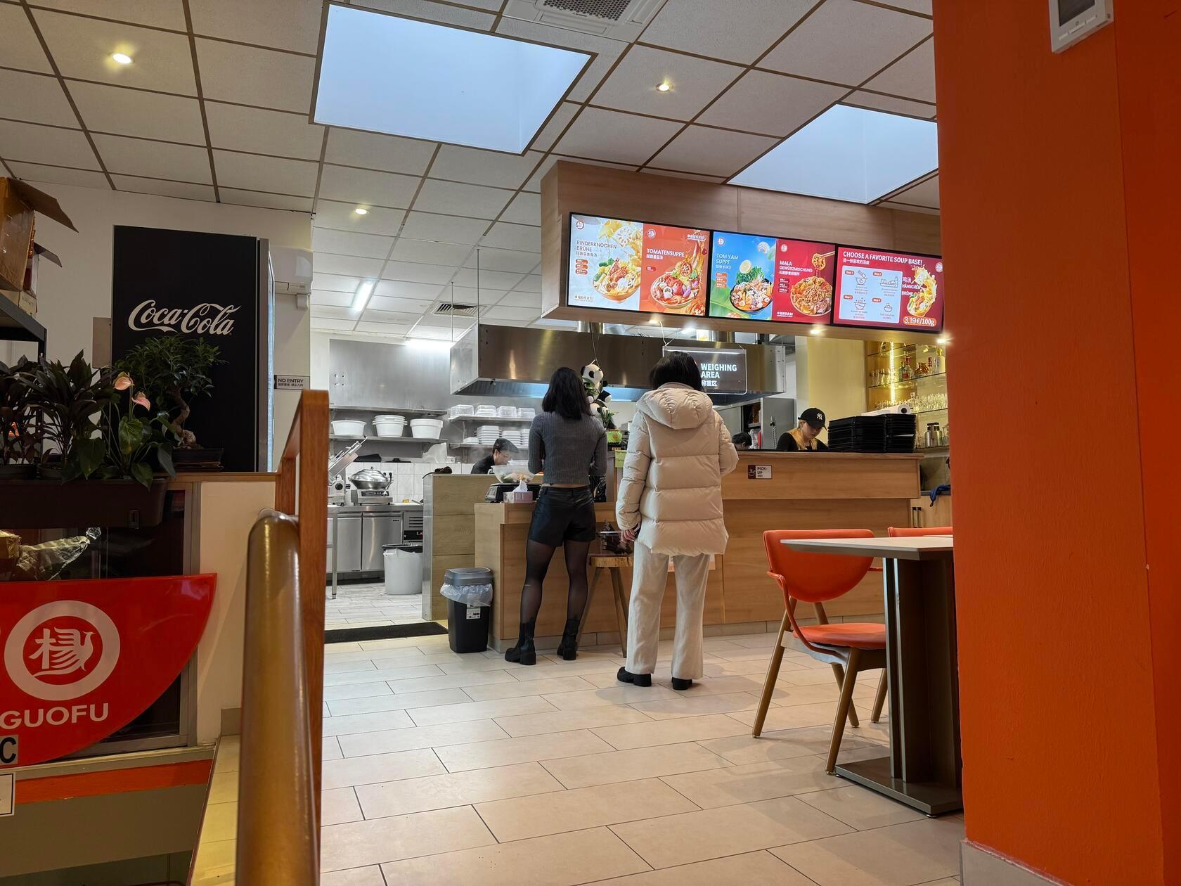 ... anschließend geht es zur Wahl der Brühe ...