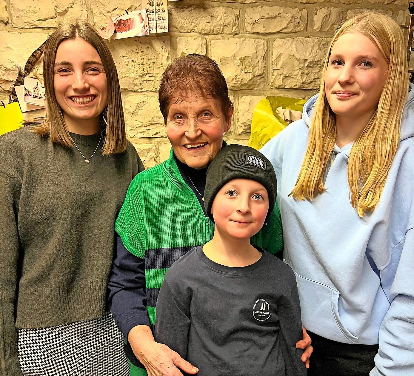 Hochzeiten-Geburtstage-Ehrungen-Namen-im-Gespr-ch-aus-Pegnitz-Auerbach-und-Umgebung