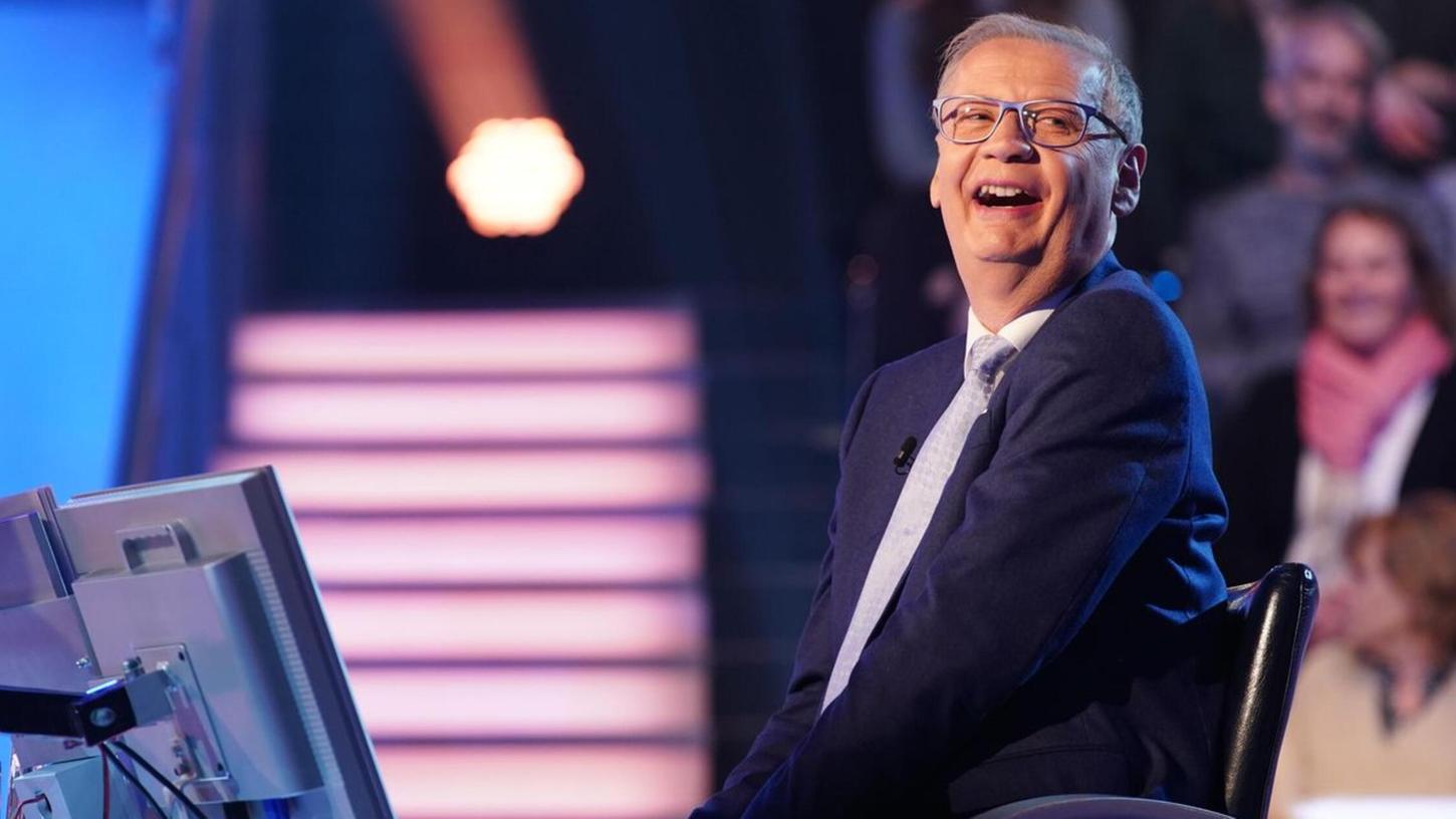 Schräger Moment: Angesichts einer makabren Vorstellung kommt Günther Jauch aus dem Lachen gar nicht mehr heraus. Schräger Moment: Angesichts einer makabren Vorstellung kommt Günther Jauch aus dem Lachen gar nicht mehr heraus.