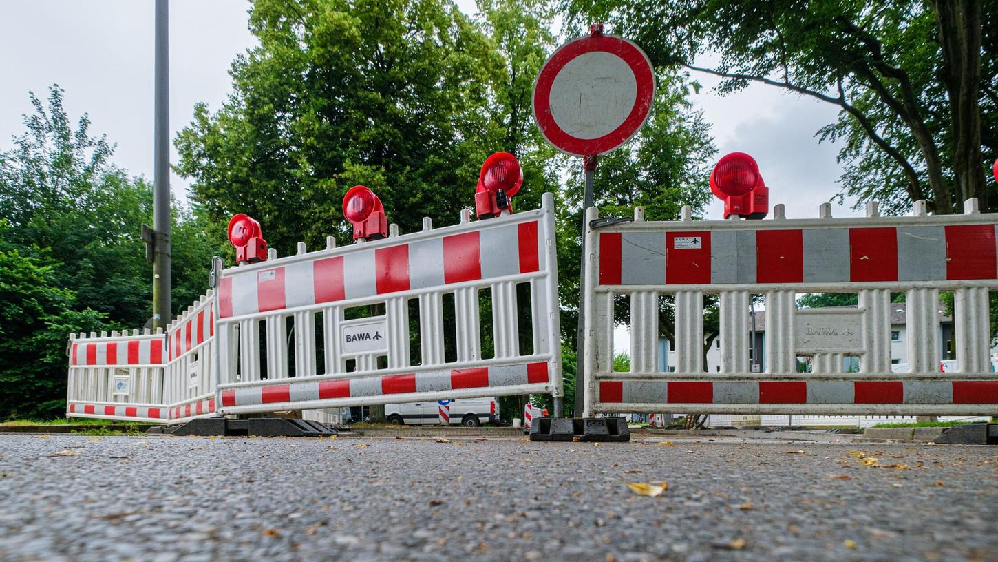 Die Ortsdurchfahrt Wasserzell - hier ein Symbolbild - ist vom 5. März bis 1. Juni knapp drei Monate lang gesperrt. Die Ortsdurchfahrt Wasserzell - hier ein Symbolbild - ist vom 5. März bis 1. Juni knapp drei Monate lang gesperrt.