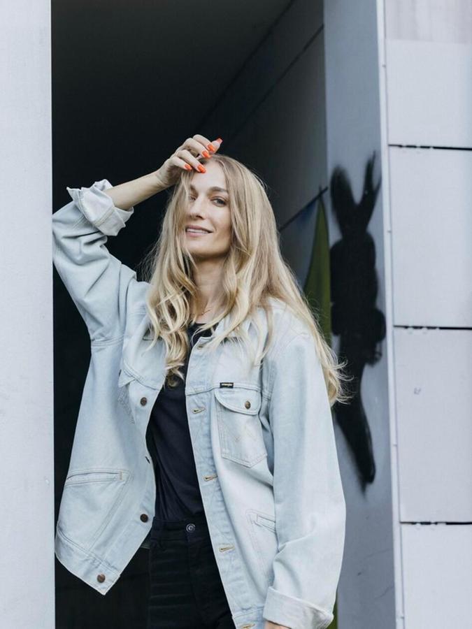 Sara Gmuer Sara Gmuer