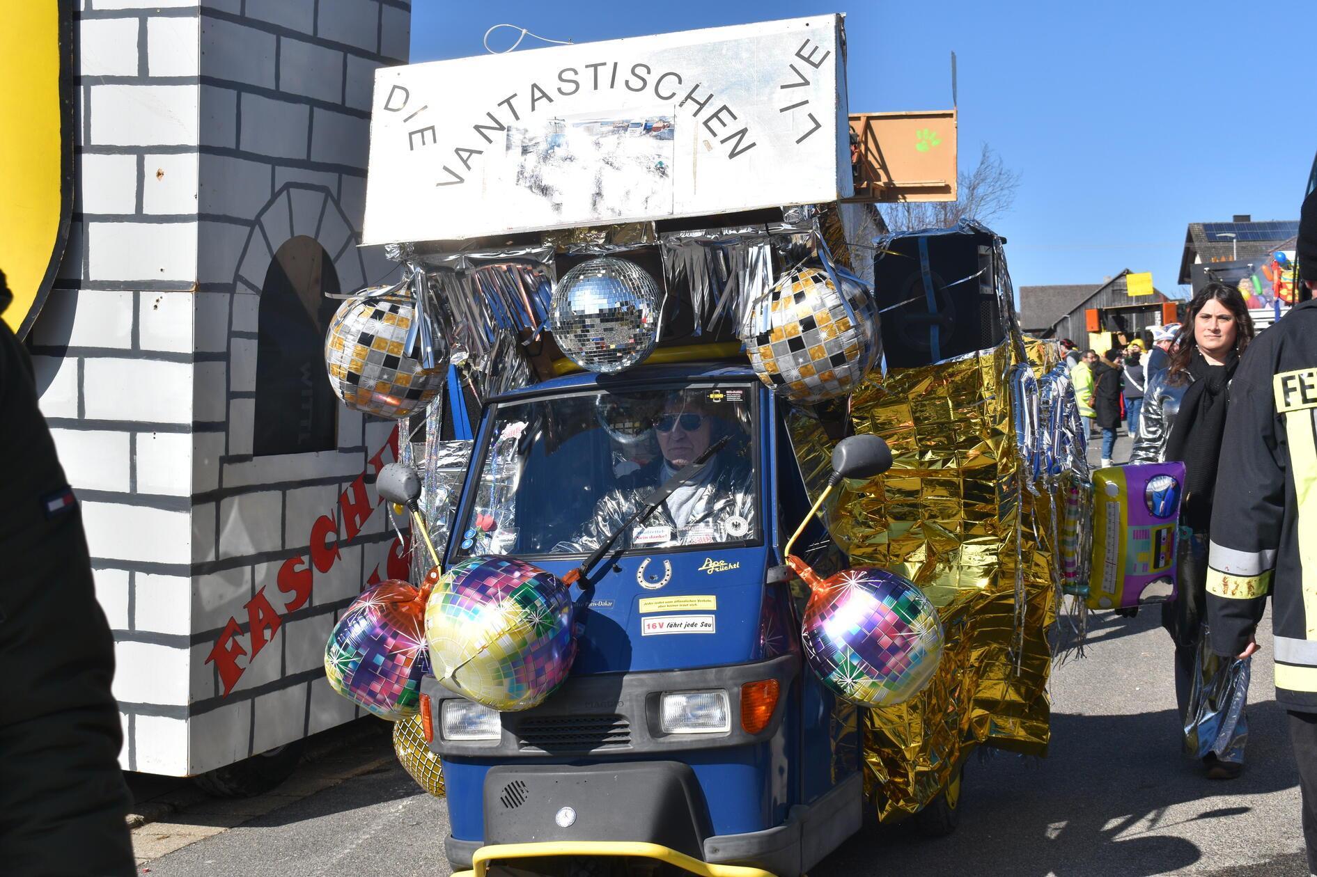 Der Faschingszug 2025 in Schnufenhofen war wieder die Schau