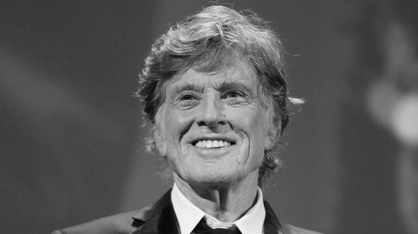 Der Schauspieler Robert Redford verstarb am 16.09.2025 im Alter von 89 Jahren in seinem Haus im US-Bundesstaat Utah. Der Oscarpreisträger wurde durch Rollen wie Roy Hobbs (Die Unbeugsame), Bob Woodward (Die Unbestechlichen) und als Sundance Kid in Butch Cassidy and the Sundance Kid weltbekannt.