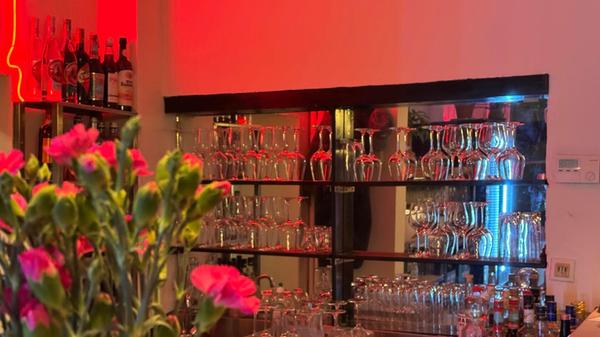 Ein Bier kostet hier 3,50€.