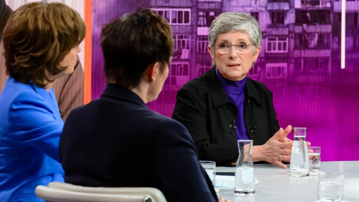 Britta Haßelmann von den Grünen ärgerte sich über die "mackerhafte Attitüde" von Markus Söder. Britta Haßelmann von den Grünen ärgerte sich über die "mackerhafte Attitüde" von Markus Söder.