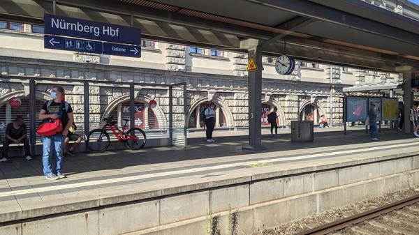 Deutsche Bahn Bahnhof Zug Nürnberg Hauptbahnhof