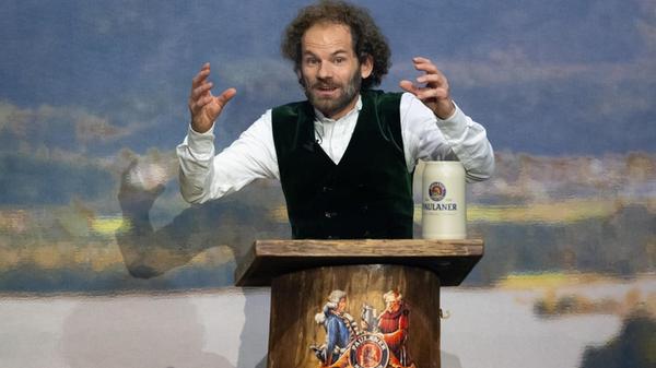 12.03.2025, Bayern, München: Maximilian Schafroth,