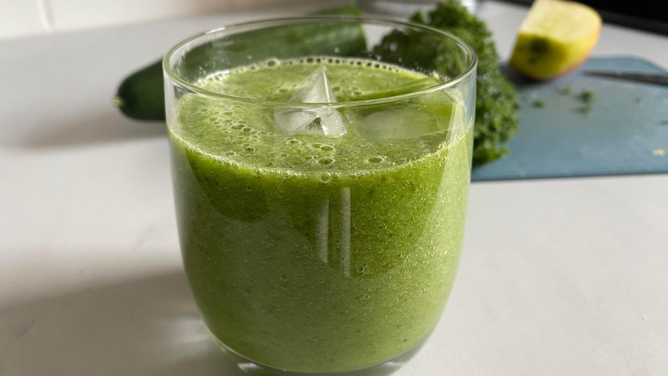 Rezept für eine Vitaminbombe: Dieser Grüne Smoothie ist einfach und ...