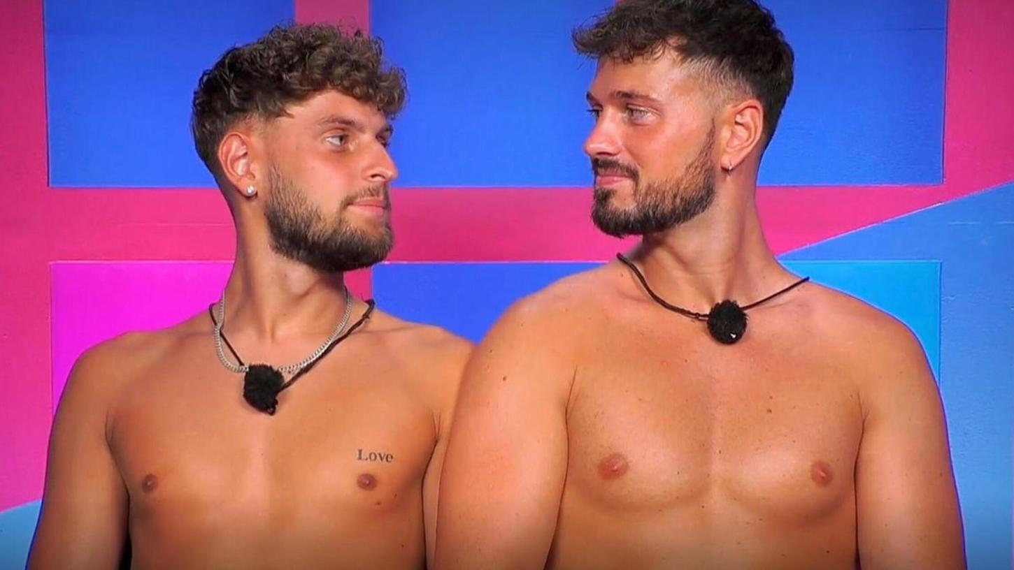 Die Kandidaten Maurice und Kevin zählen zu den Favoriten von Traumfrau Karina. Die Kandidaten Maurice und Kevin zählen zu den Favoriten von Traumfrau Karina.
