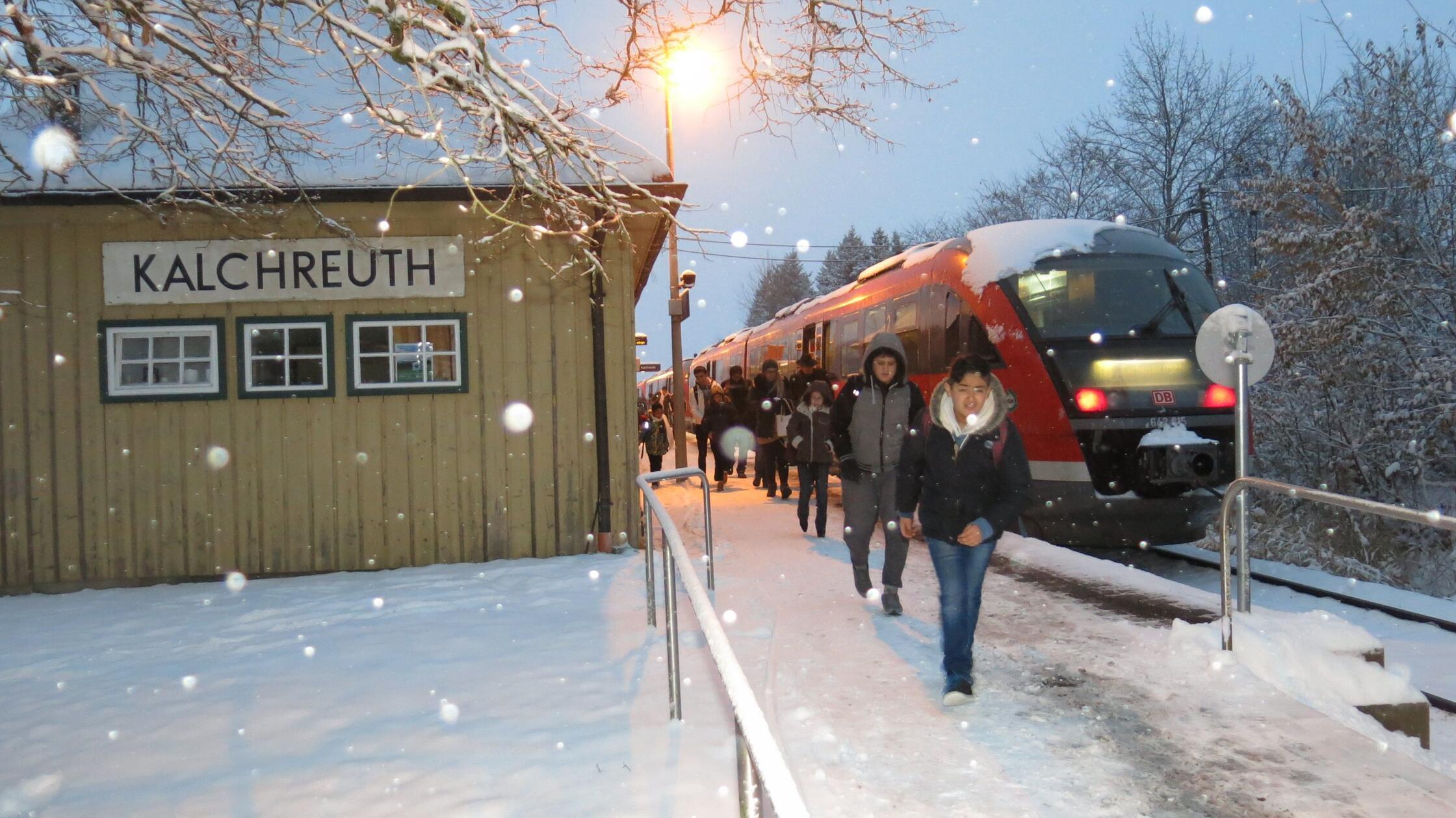 Wegen-eines-Polizeieinsatzes-Sperrung-der-Gr-fenbergbahn-ist-aufgehoben
