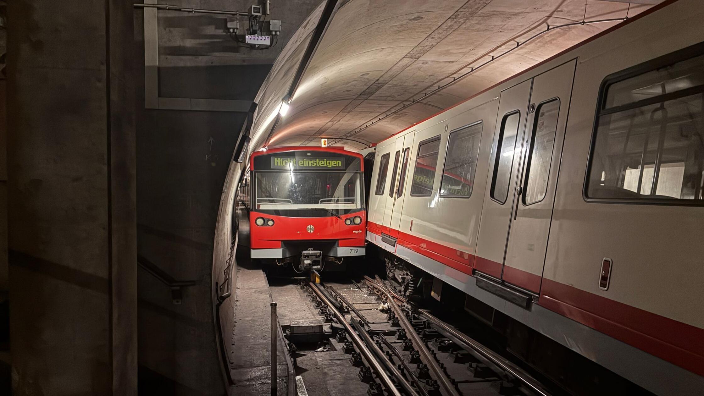 Nach U-Bahn-Kollision: Bahnhof Röthenbach wird wieder angefahren - mit Einschränkungen
