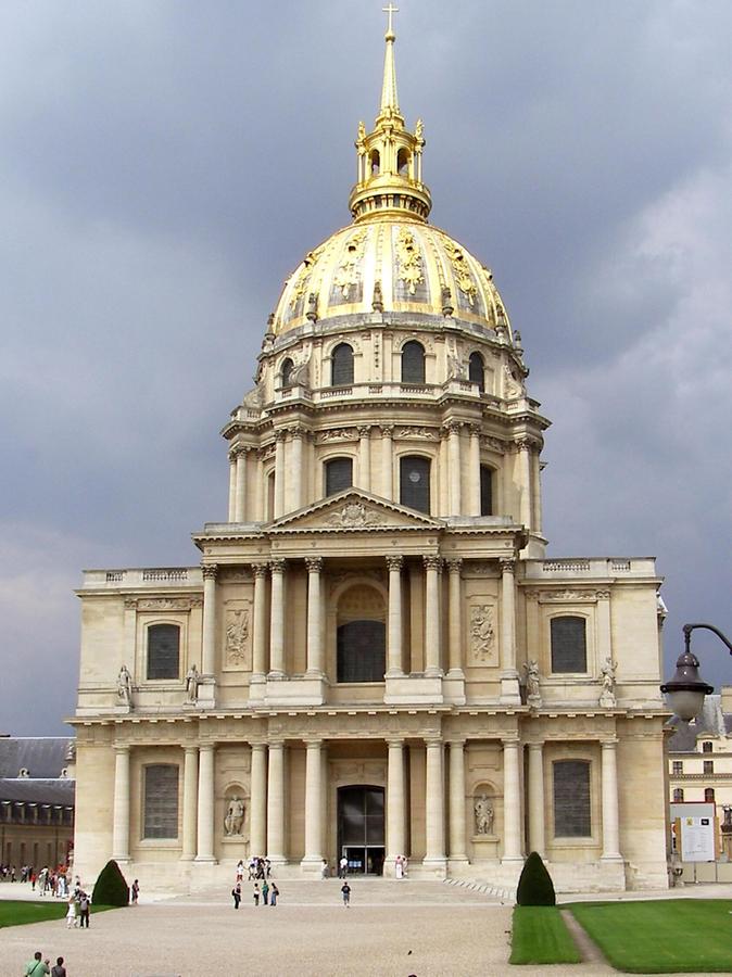 Auch das Gold auf der Kuppel des Pariser Invalidendoms stammt aus Schwabach. Auch das Gold auf der Kuppel des Pariser Invalidendoms stammt aus Schwabach.