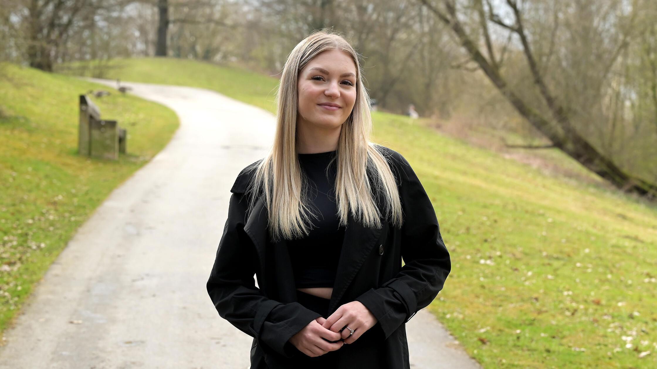 -Ich-dachte-ich-werde-jung-Mutter-N-rnbergerin-Anna-Osicki-ber-ihr-Leben-mit-Prothese