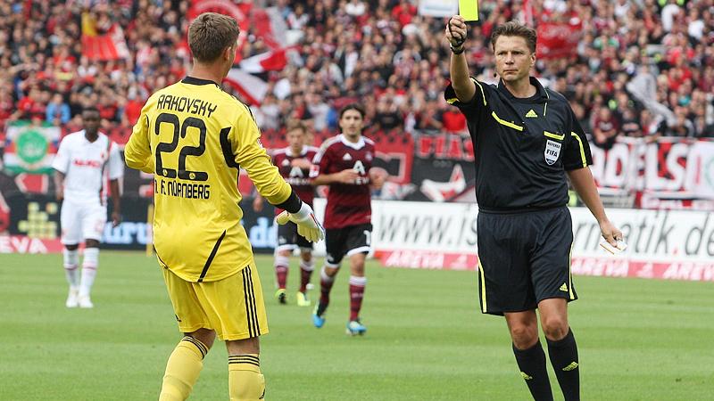 Patrick Rakovsky: Zweites Bundesliga-Spiel, erstmals ohne Gegentor. Rakovsky hatte wenig zu tun, zeigte ein bisschen Nervosität bei einem Ausflug aus dem Strafraum, bewies bei einem Mölders-Schuss aus 18 Metern aber auch seine Klasse.