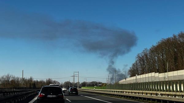 Die Rauchsäule war weithin sichtbar - wie in von Erlangen aus.