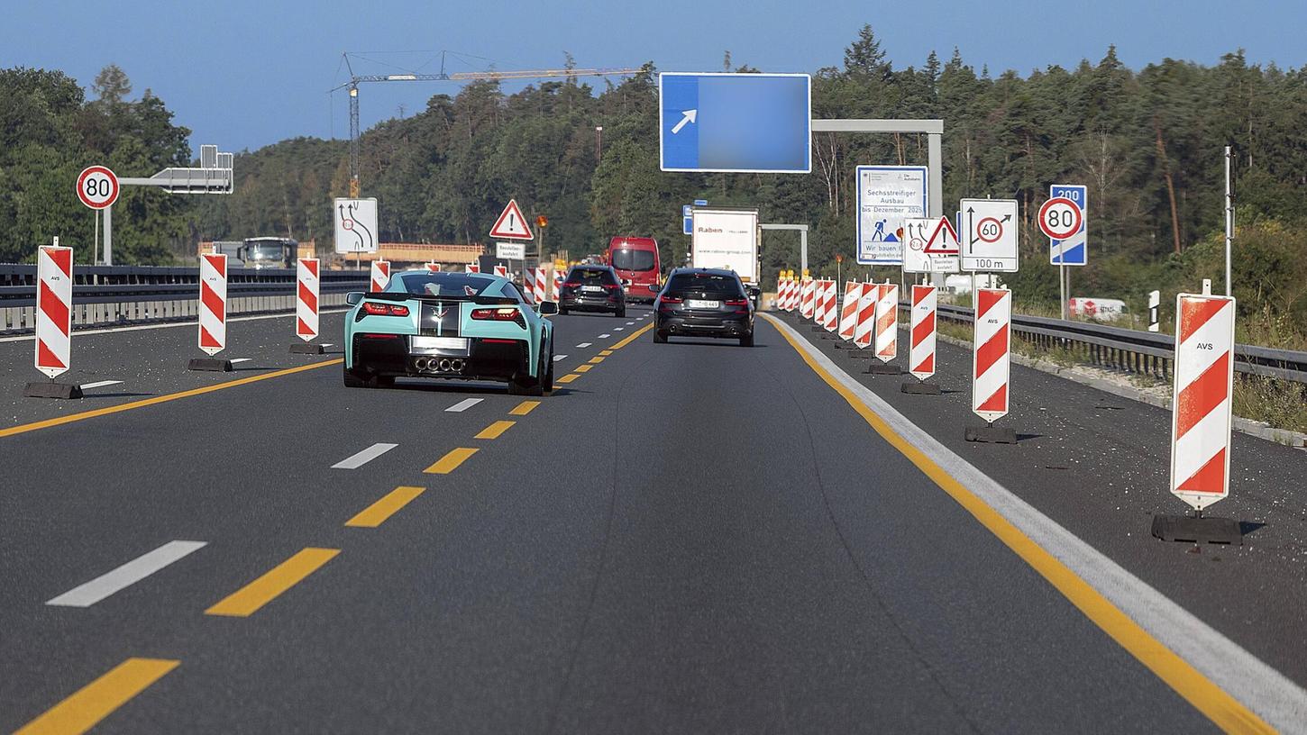 Verengte Fahrbahn wegen Bauarbeiten auf der Autobahn A9 drohen im nächsten halben Jahr zwischen Bayreuth und Bindlacher Berg (Symbolbild). Verengte Fahrbahn wegen Bauarbeiten auf der Autobahn A9 drohen im nächsten halben Jahr zwischen Bayreuth und Bindlacher Berg (Symbolbild).