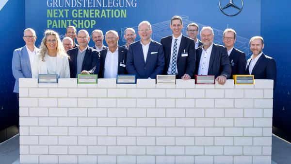 Max Bögl baut für Mercedes Benz